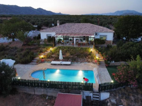 Villa Carmencita, Pozo Alcon